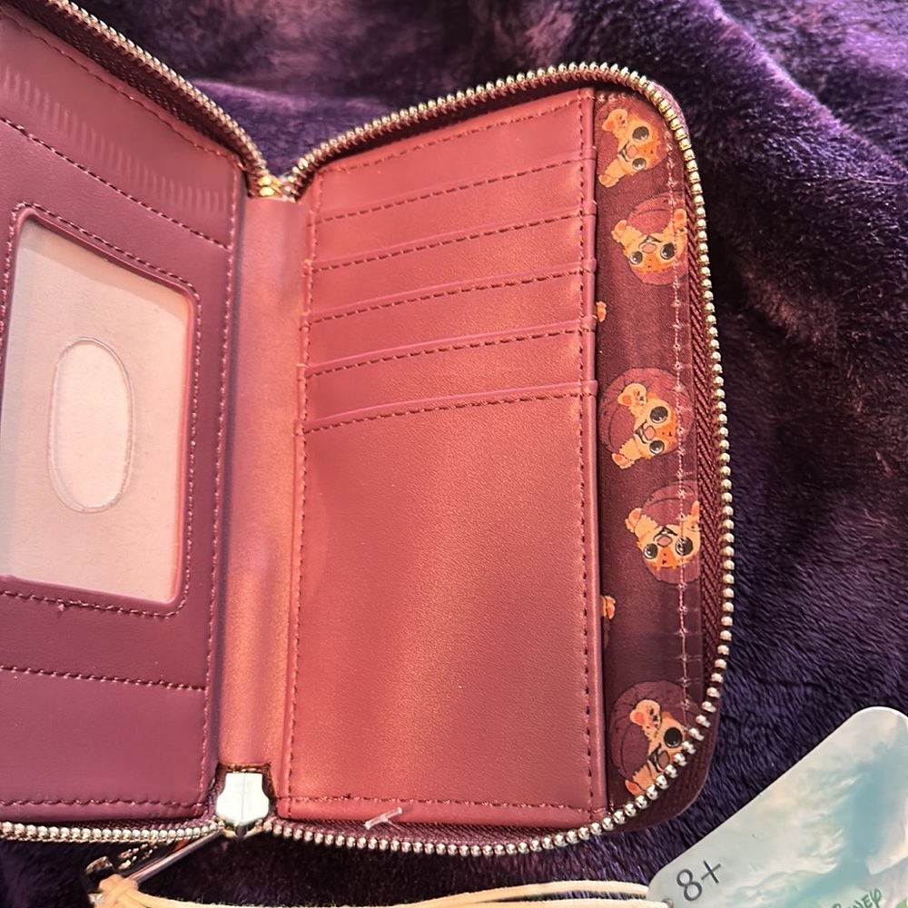 NWT Loungefly Disney Raya and the Last Dragon Tuk Tuk Zip Around Wallet - Picture 3 of 7